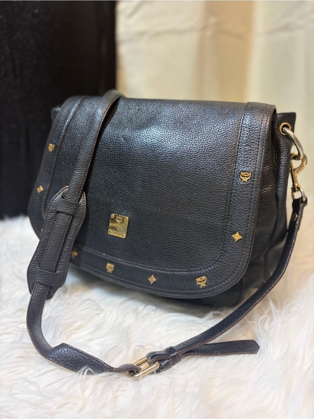 MCM Black Leather Studded 2-Way Shoulder/Crossbody